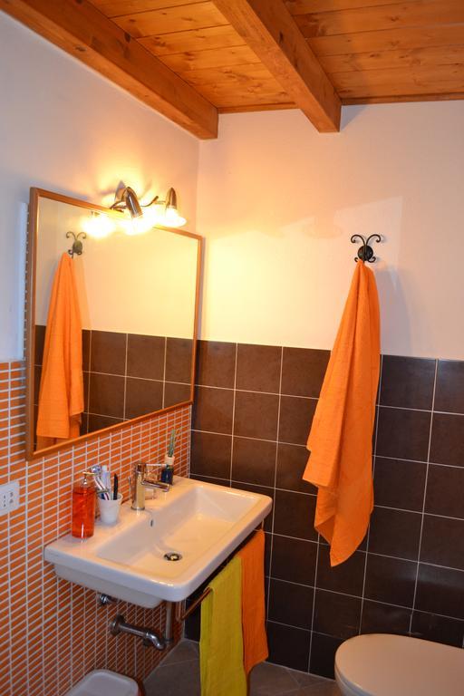 Apartments Mimose Badesi Bilik gambar