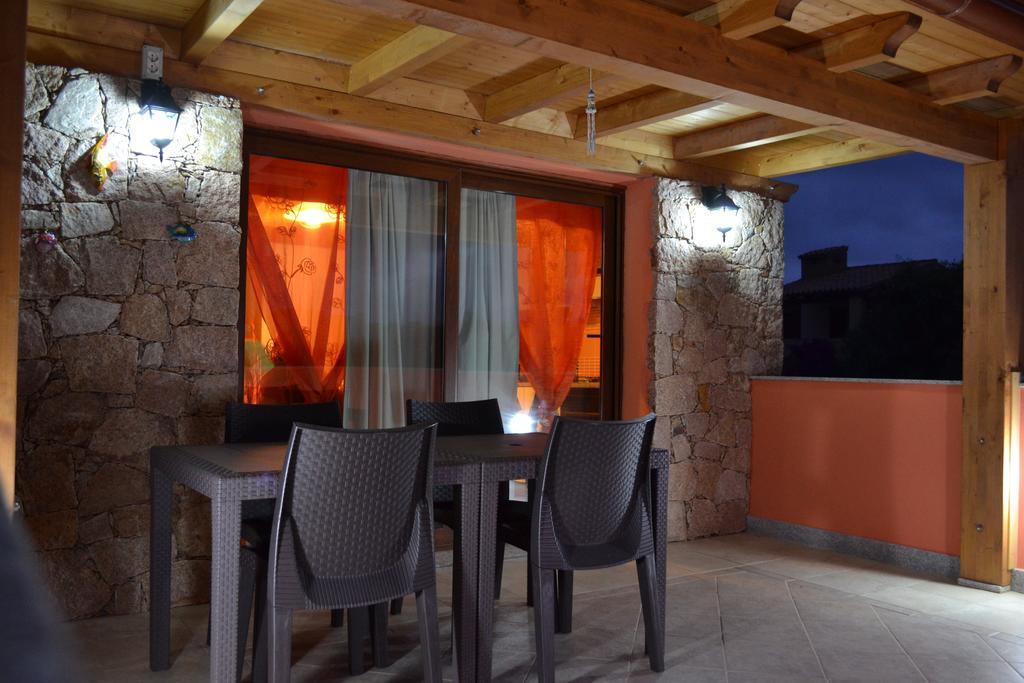 Apartments Mimose Badesi Luaran gambar